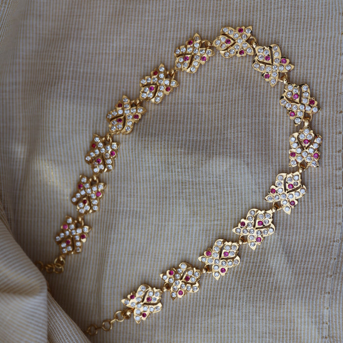 Heritage gold plated ruby white stone short necklace H83894