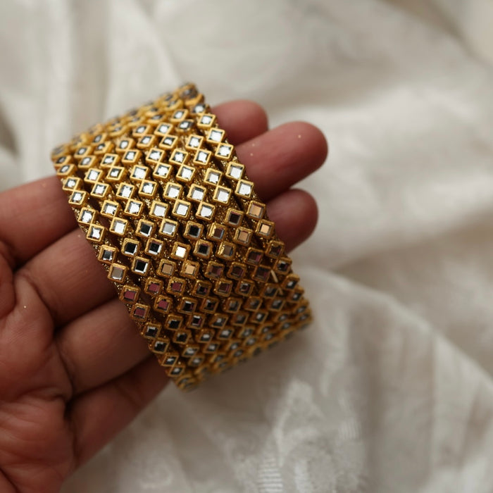Antique bangle - open type- one size  5672