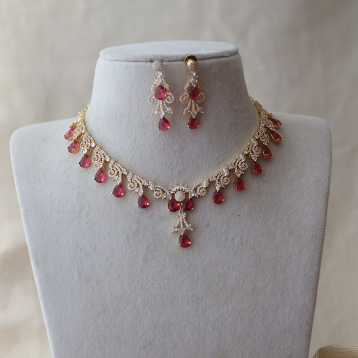 Heritage gold plated ruby white stone short necklace with earrings H8003