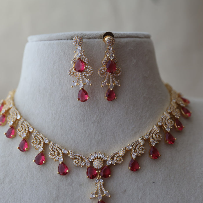 Heritage gold plated ruby white stone short necklace with earrings H8003