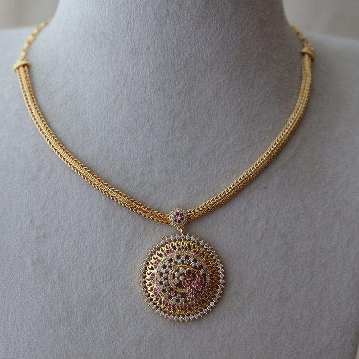 Heritage gold plated white stone short necklace  H88404