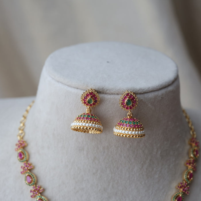 Heritage gold plated ruby green stone short necklace H1101