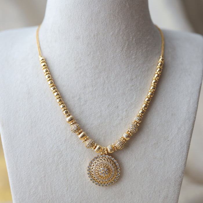 Heritage gold plated white stone short necklace with earrings H678