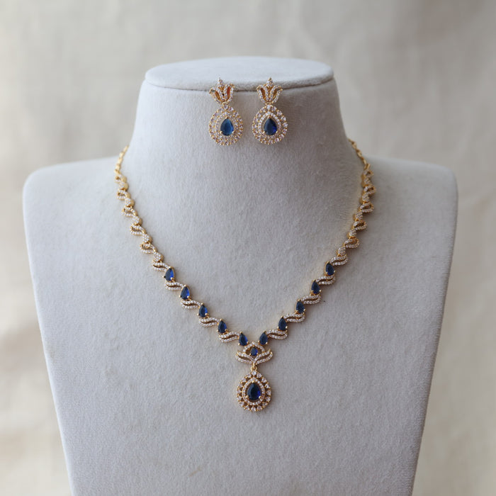 Heritage gold plated blue white stone short necklace with earrings H820