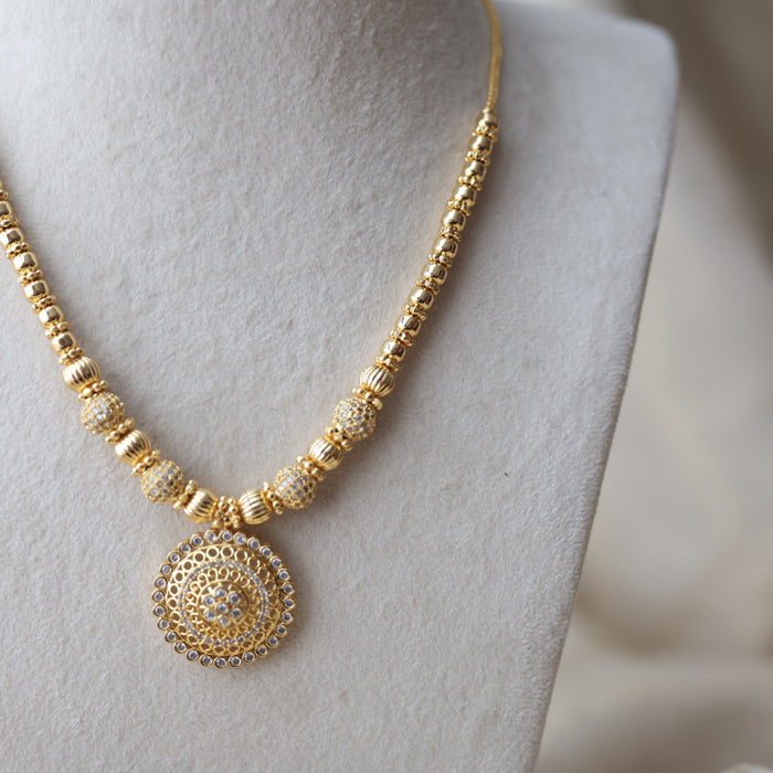 Heritage gold plated white stone short necklace with earrings H678