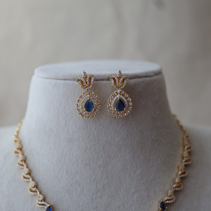 Heritage gold plated blue white stone short necklace with earrings H820