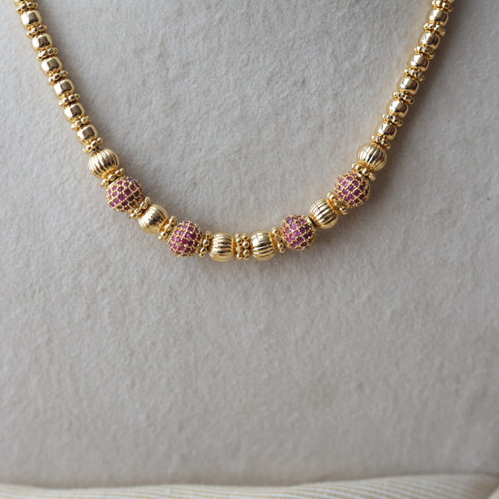 Heritage gold plated ruby stone short necklace H322