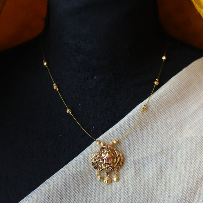 Heritage gold plated invisible short necklace IN904