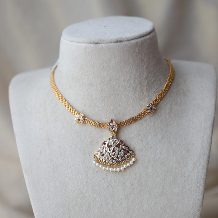 Heritage gold plated ruby white stone short necklace H112