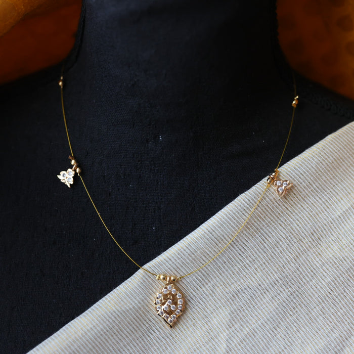 Heritage gold plated invisible white short necklace IN906