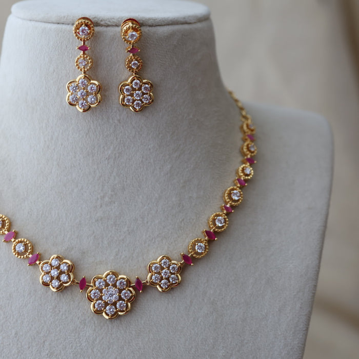 Heritage gold plated ruby white stone short necklace with earrings H27933