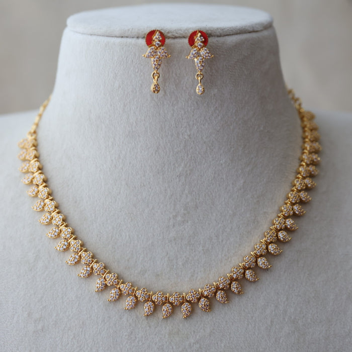 Heritage gold plated white stone mango short necklace with earrings H7393