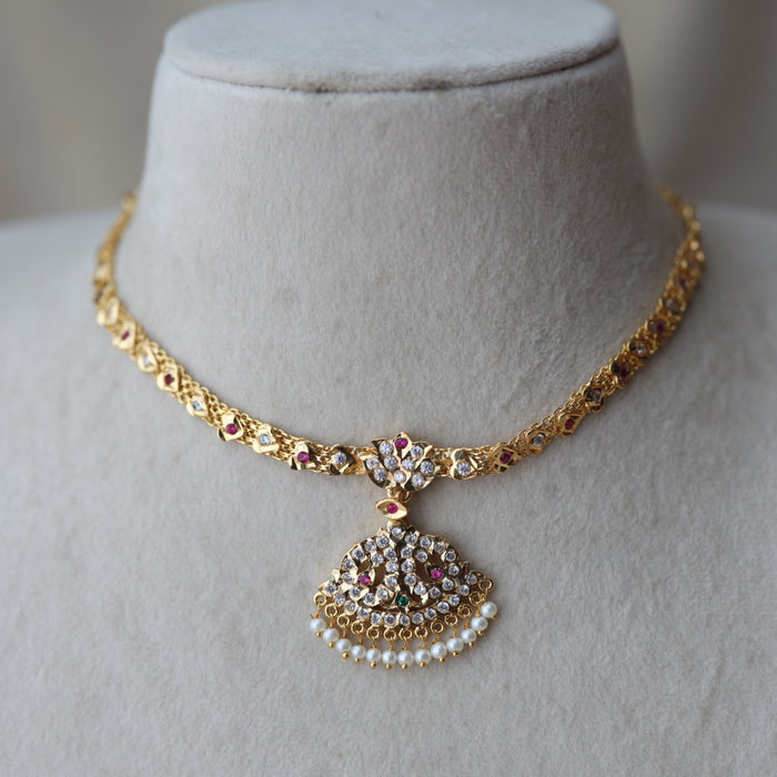 Heritage gold plated ruby white short necklace H0290