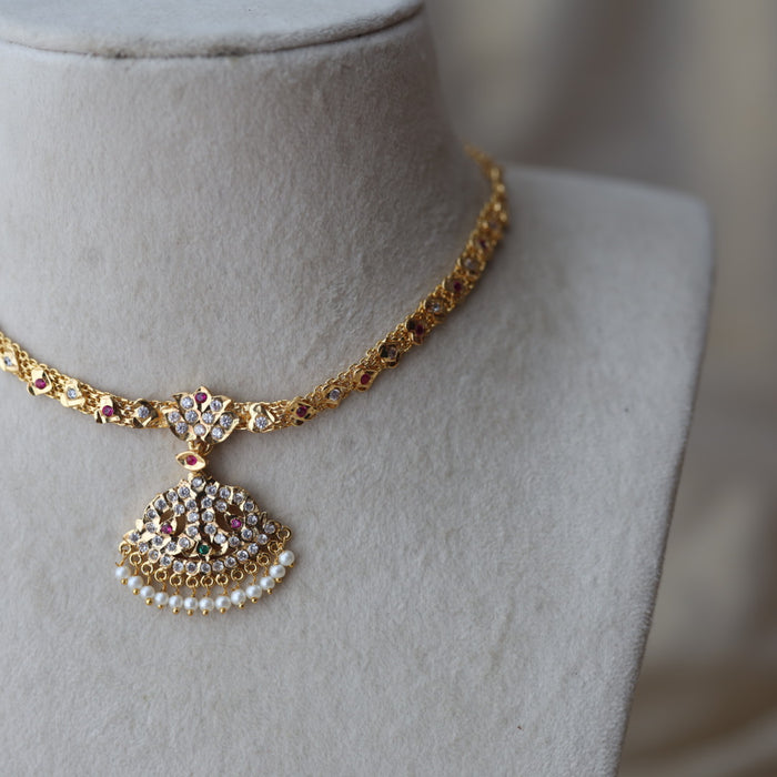 Heritage gold plated ruby white short necklace H0290