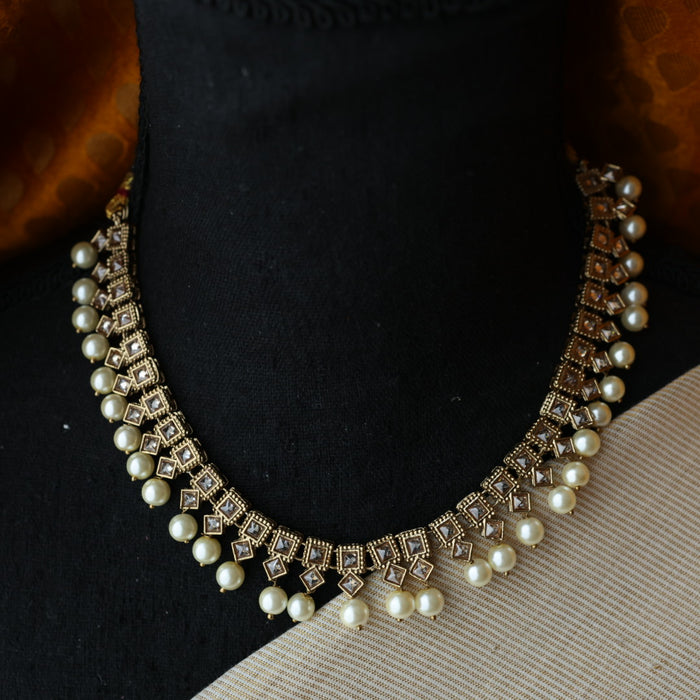 Trendy white pearls necklace with earrings and tikka TW310