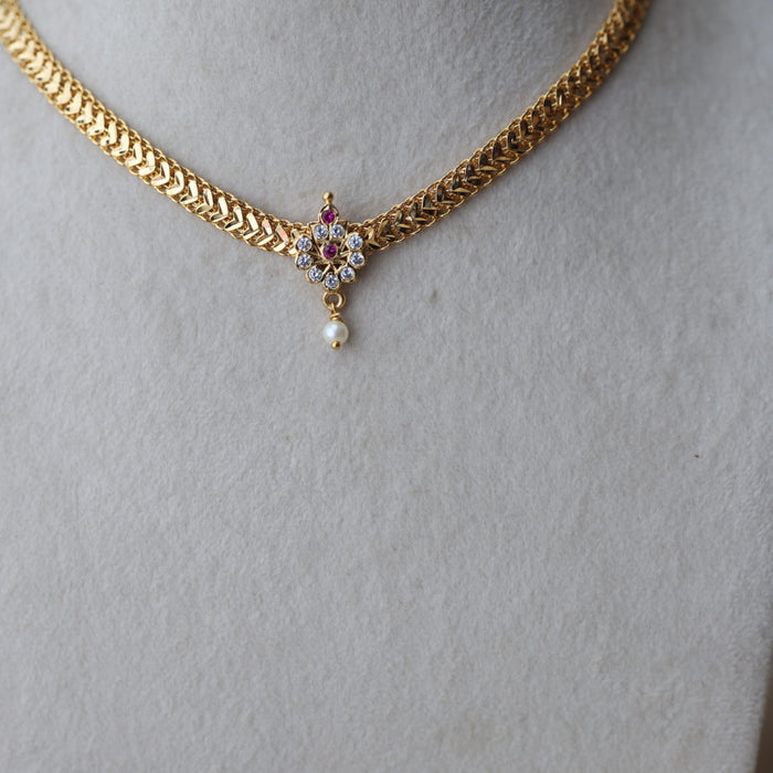 Heritage gold plated ruby white stone short necklace H2011