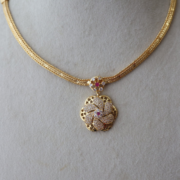 Heritage gold plated ruby white stone short necklace with earrings H7933