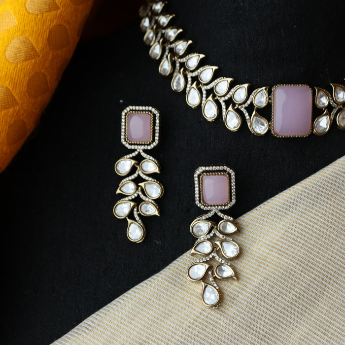 Trendy pink stone necklace and earrings TP4235
