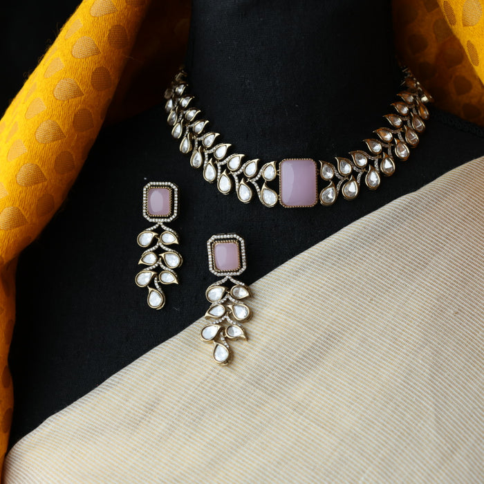Trendy pink stone necklace and earrings TP4235
