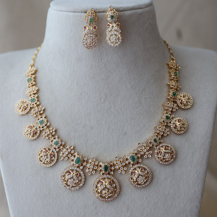 Heritage gold plated green white stone short necklace with earrings H823683