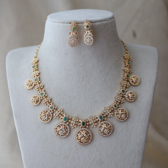 Heritage gold plated green white stone short necklace with earrings H823683
