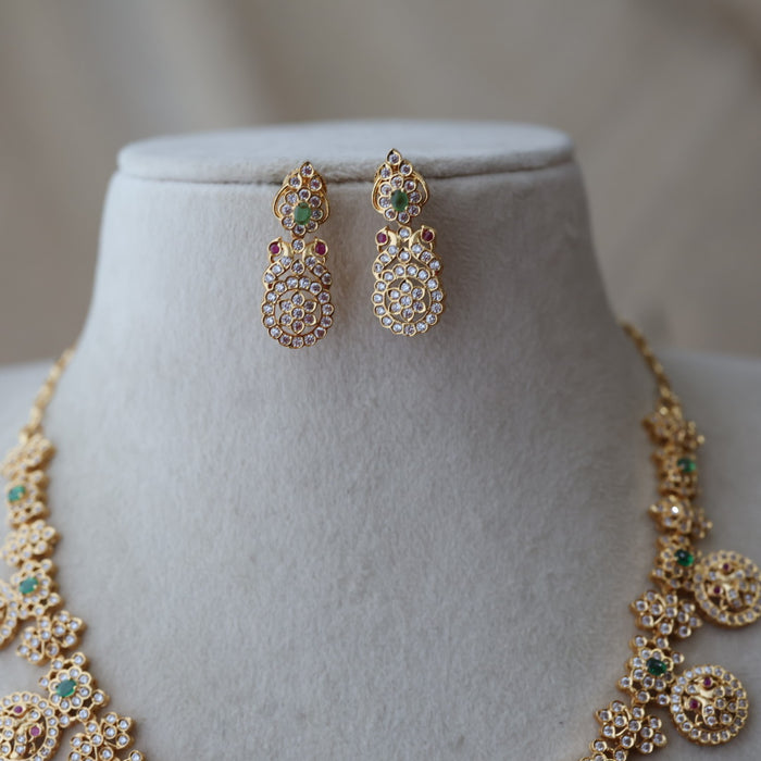 Heritage gold plated green white stone short necklace with earrings H823683