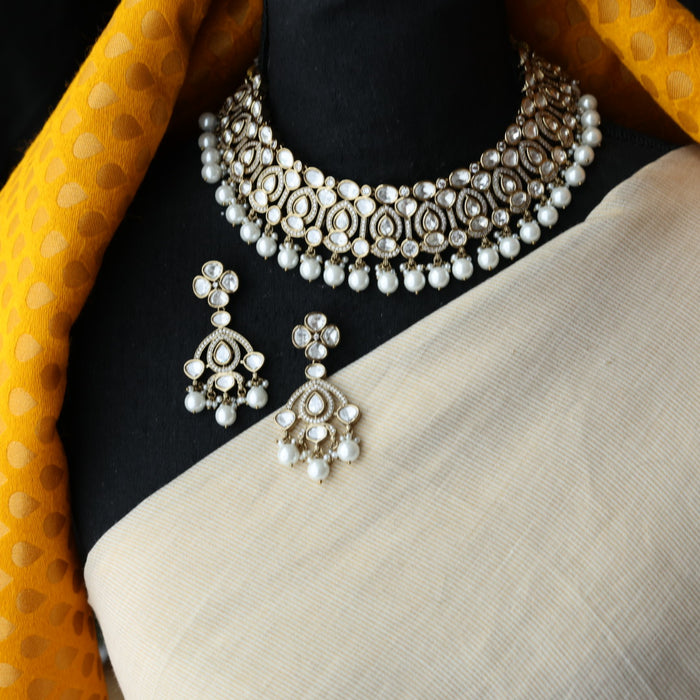 Trendy white stone necklace with earrings and tikka TW313