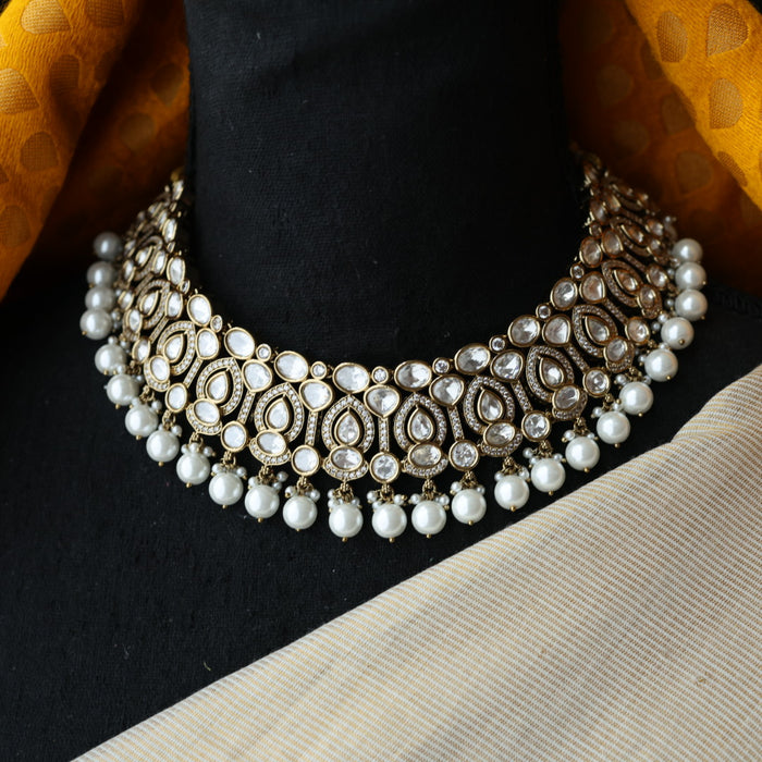 Trendy white stone necklace with earrings and tikka TW313