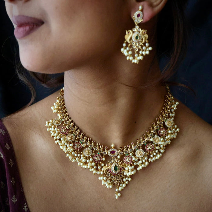 Antique pearl short necklace with earrings S1B16134