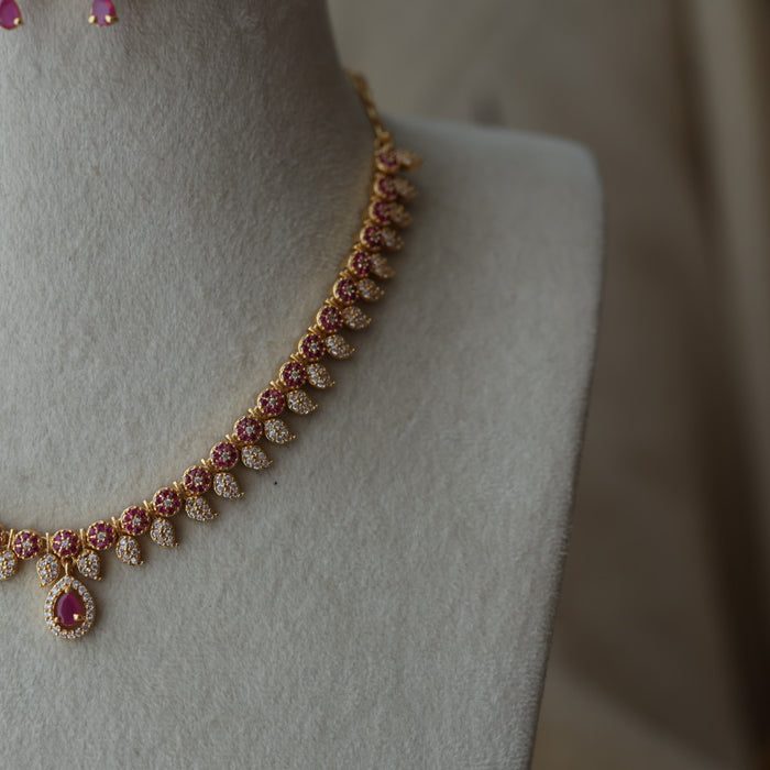 Heritage simple mango design short necklace and earrings H344