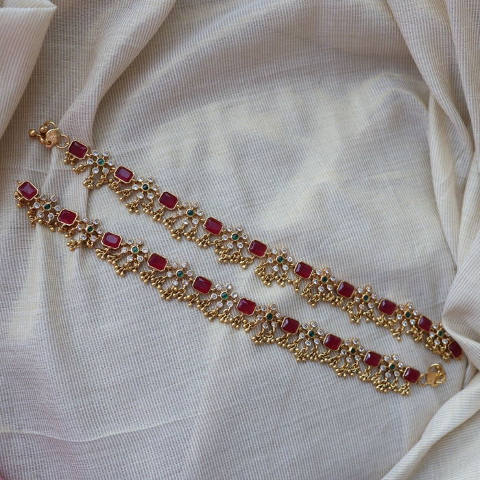 Antique gold traditional ruby white stone anklet HAN00324
