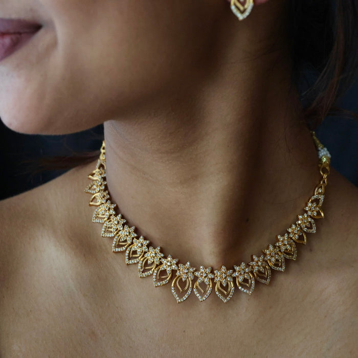 Antique white stone mango short necklace with earrings TTS4532