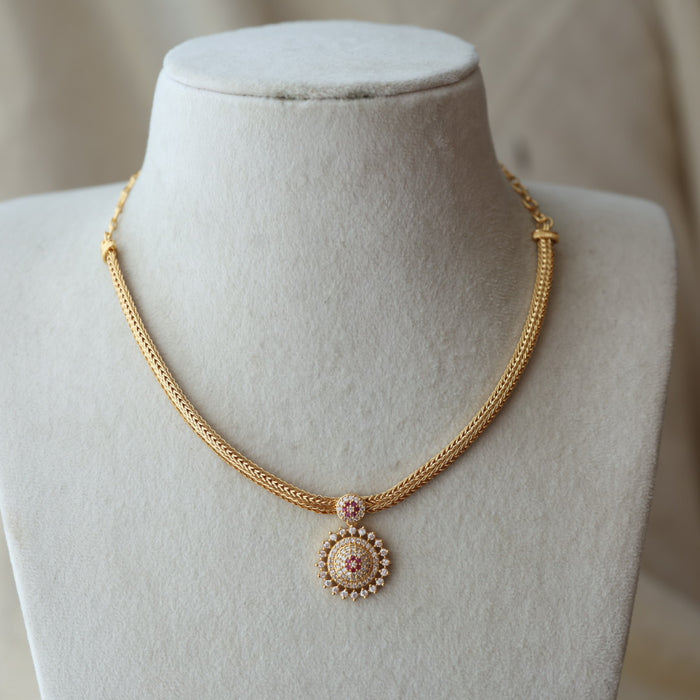 Heritage simple design short necklace H33344