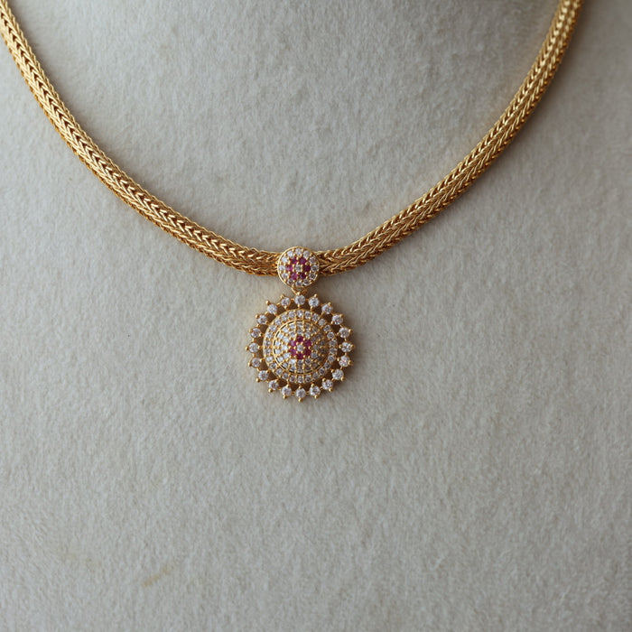 Heritage simple design short necklace H33344