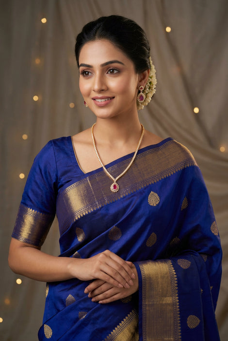 Heritage simple design long necklace and earrings HL344