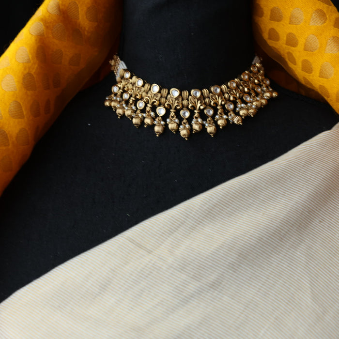 Antique white stone short necklace with earrings SS11350