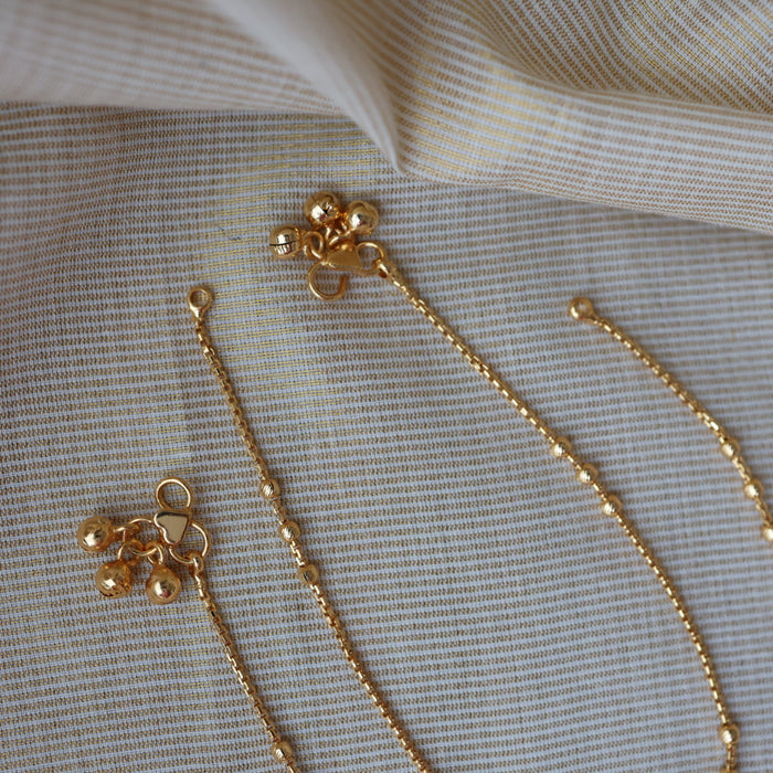 Heritage gold traditional simple stone anklet HAN002