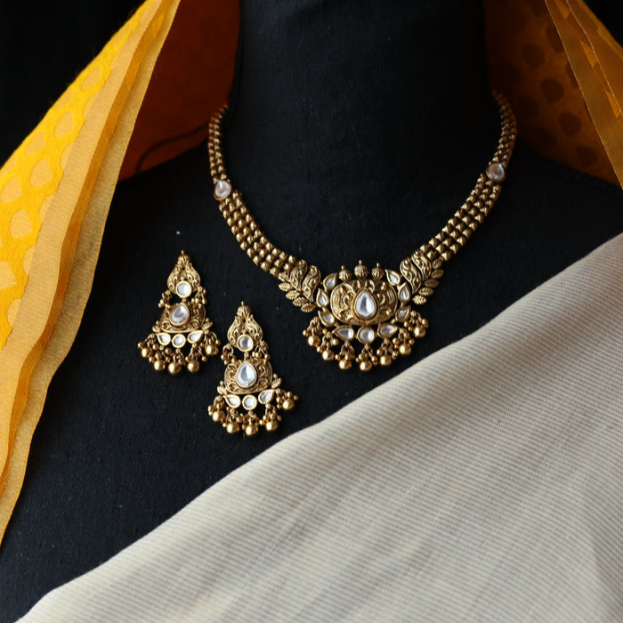 Antique white stone short necklace with earrings SS113458