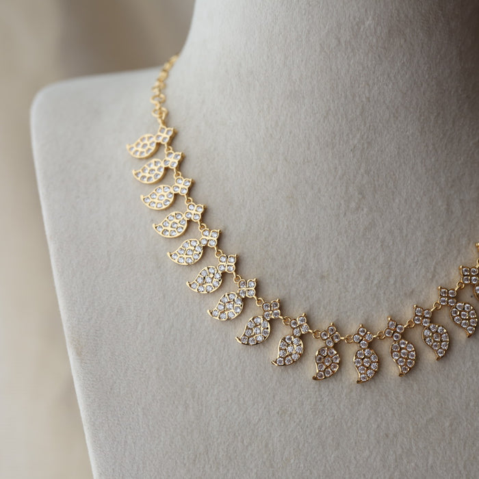 Heritage gold plated white stone mango design short necklace H754