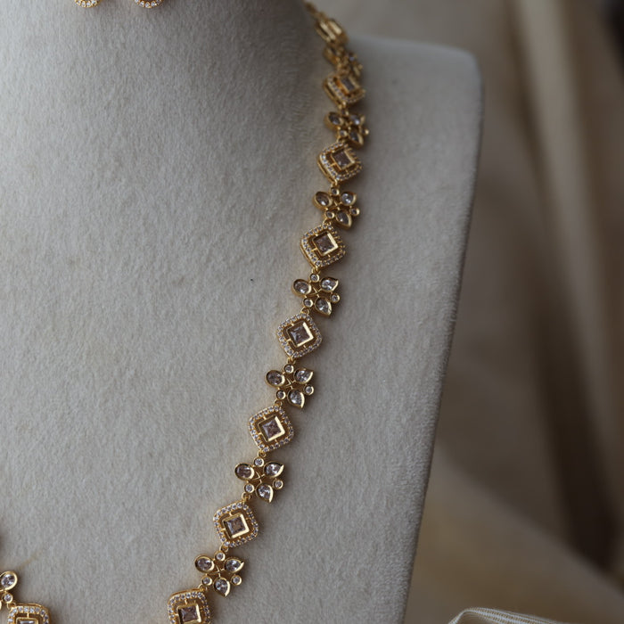 Heritage gold plated ruby white stone long necklace with earrings HL1723
