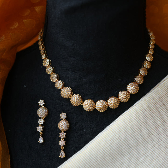 Heritage white stone short necklace with earrings H3992