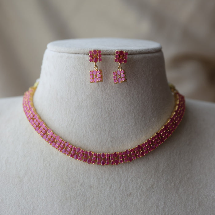 Heritage gold plated ruby stone short necklace with earrings RUB68890