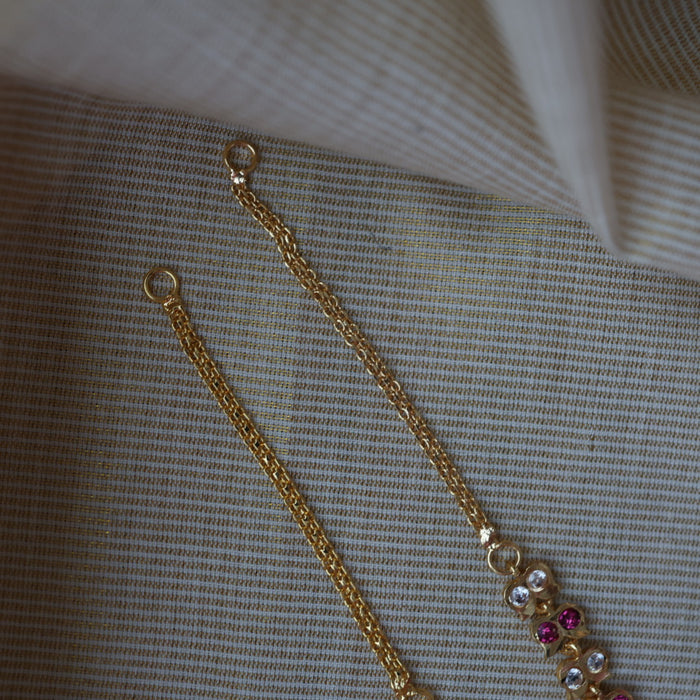 Heritage ruby white stone gold mattal ear accessories HM987