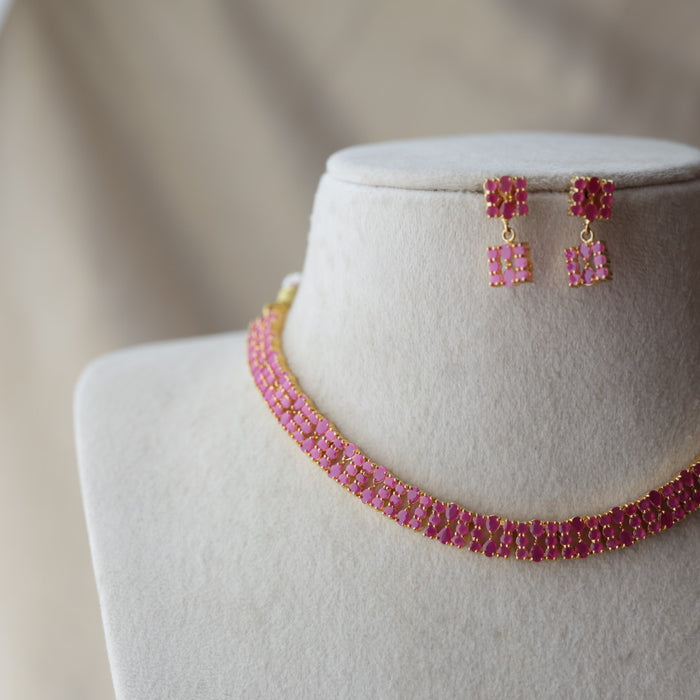 Heritage gold plated ruby stone short necklace with earrings RUB68890