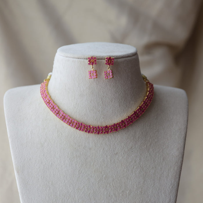 Heritage gold plated ruby stone short necklace with earrings RUB68890