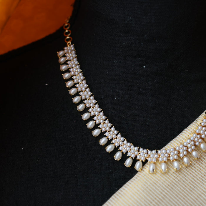Heritage gold plated white pearl short necklace set with earrings H692