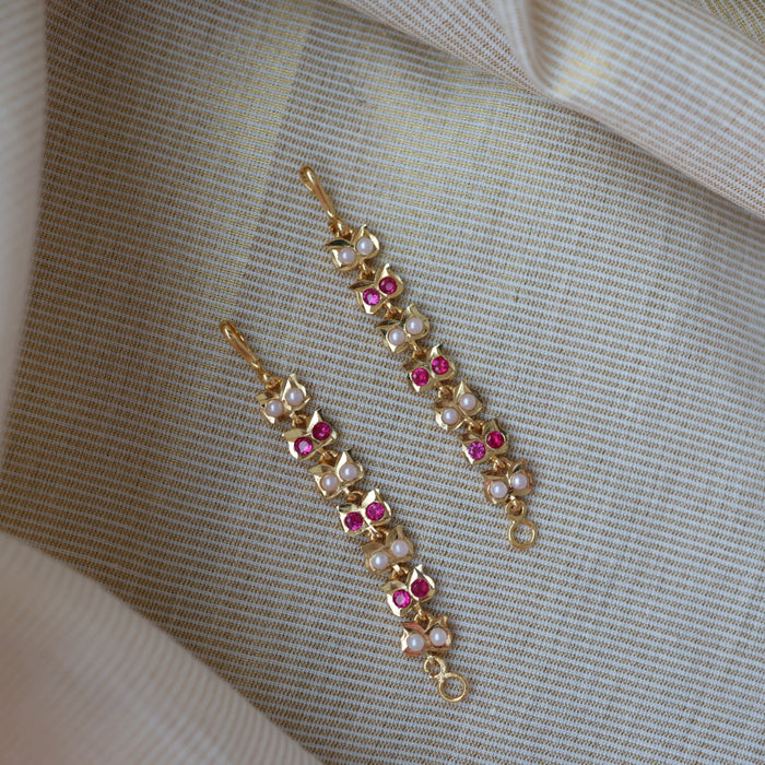 Heritage ruby white stone gold and pearl mattal ear accessories HM7908