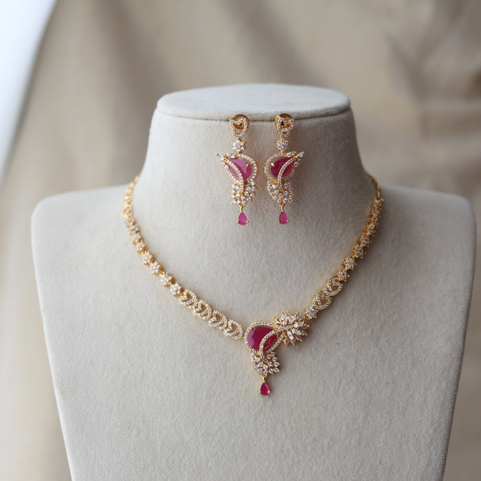 Heritage gold plated ruby white stone short necklace with earrings H7191