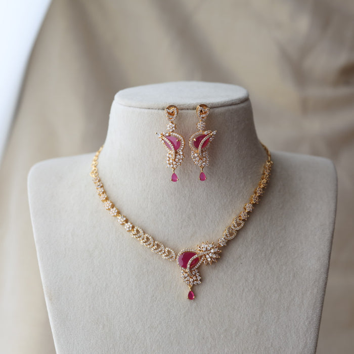 Heritage gold plated ruby white stone short necklace with earrings H7191