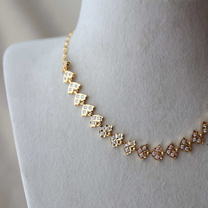 Heritage gold plated stone short necklace H642
